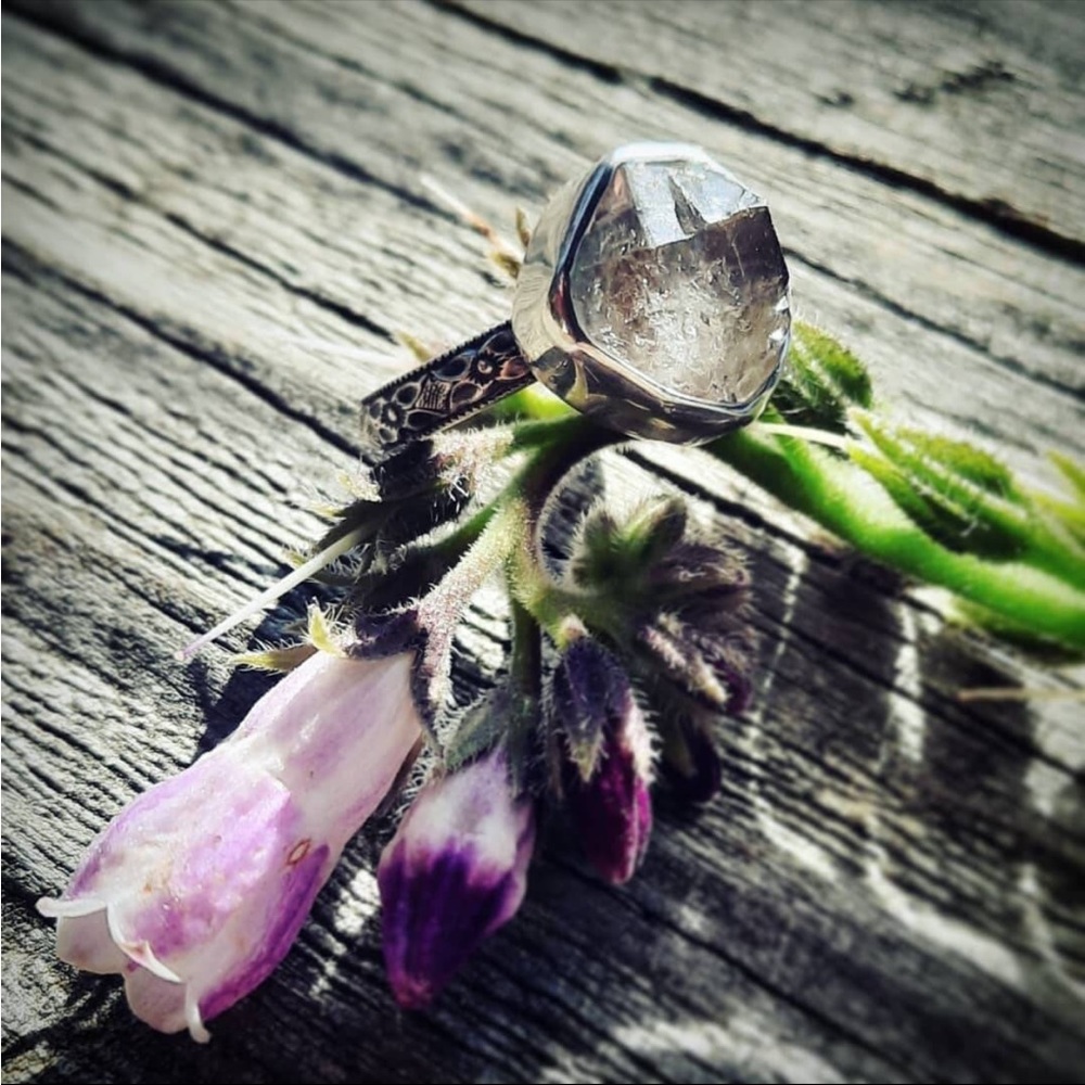 Sz 6 • WA Olympic Peninsula Double Terminated Quartz Crystal Ring